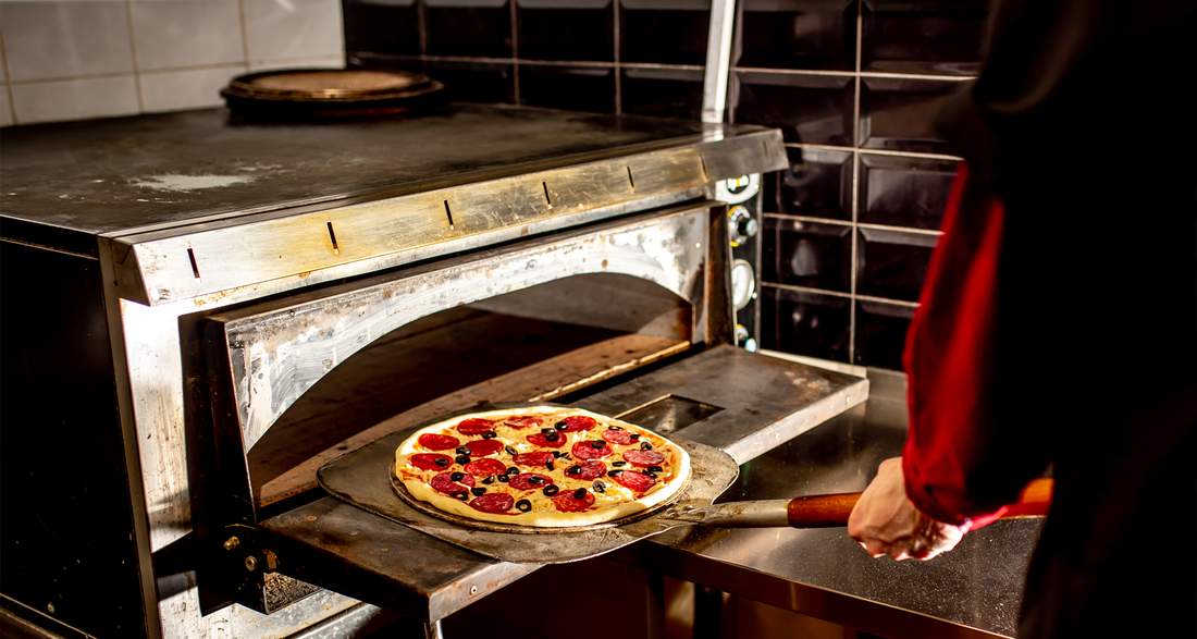 Gas vs. Wood-Fired Pizza Ovens: Which is Right for You?